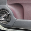 「小型・薄型のパワードサブウーファー」を搭載したオーディオカーの一例（製作ショップ：ガレージショウエイ＜高知県＞）。