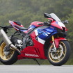 ホンダ CBR1000RR-R