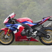 ホンダ CBR1000RR-R