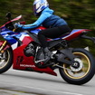 ホンダ CBR1000RR-R