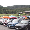 会場にズラリと並んだMINI