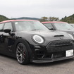 会場に集まった個性的なMINI