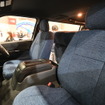 ユーアイビークル「フリースタイルパケージ キャンピングスタイル」の運転席と助手席