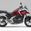 ホンダ NC750X（キャンディークロモスフィアレッド）