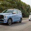 三菱 eKクロスEV（左）とミニキャブミーブ
