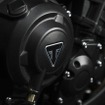トライアンフ ストリートトリプル MOTO2エンジン