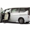 日産セレナ新型：助手席スライドアップシート