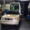 メルセデスベンツMクラス・ローマ教皇専用車 （2001年）