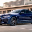 BMW i4 M50 の「Mパフォーマンスパーツ」装着車