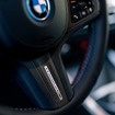 BMW i4 M50 の「Mパフォーマンスパーツ」装着車