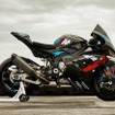 BMW M1000RR コンペティションモデル