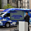 「青い救急車」を発表するベルリングの飯野塁代表取締役CEO。