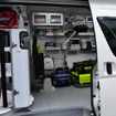 ベルリング「青い救急車」のベースは同社のC-CABIN。内装は同じ
