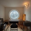 解体前、事務所使用カプセル