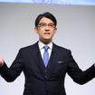 トヨタ自動車の佐藤恒治新社長