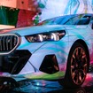 BMW i5 のアートカー（アートバーゼル2023）