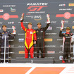 総合優勝を争ったGT3クラス表彰式
