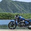 ロイヤルエンフィールド スーパーメテオ650（アストラルブルー）