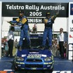 2005年WRC第16戦オーストラリア、向かって右が新井敏弘