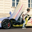 マクラーレン・アルトゥーラ のアートカーとセヴィン・パーカー氏