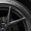 レイズ ベルサスVV21S／20×8.5J IN38 245/45R20