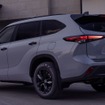 トヨタ・ハイランダー の2024年モデルの「ナイトシェード・エディション」