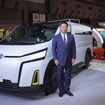『グローバル ハイエース BEV コンセプト』と松尾勝博社長