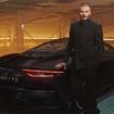 マセラティ MC20 ノッテ とデビッド・ベッカム氏