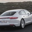 ポルシェ・パナメーラ4Eハイブリッド従来型