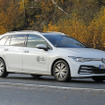 VW ゴルフヴァリアント  改良新型プロトタイプ（スクープ写真）
