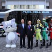 岡崎市役所で開催された通勤用FCバスお披露目会
