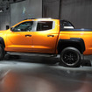 三菱自動車 トライトン 新型