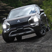 三菱 アウトランダーPHEV