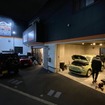 こうしたスペースも細々とした作業にうってつけなのだとか。それは単なる作業ではなくクルマを介してのコミュニケーションなのだという。