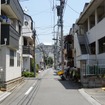道幅狭い生活道路、法定速度を30km/hに変更へ、警察庁検討（写真はイメージ）