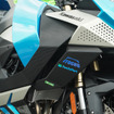 鈴鹿8耐でサプライズ走行をおこなったカワサキの「水素エンジンバイク」