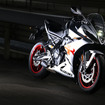 スズキ GSX-8R