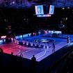 世界初のフルLEDガラスフロアを常設したドイツ・ミュンヘンのBMWパーク