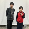 千野CEO（向かって左）と半谷選手