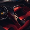 フェラーリ・ローマ・スパイダーにテーラーメイドのカスタマイズを施した特別仕様車