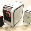 トヨタの水素カートリッジ：左がカートリッジモジュール、中央がFCモジュール、右がキャリーバッグに入った水素カートリッジ