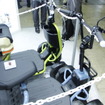 スズキ『SUZU-RIDE』（緑）と『SUZU-CARGO』（青）