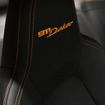 ポルシェ『911ダカール』の最後の1台。独自のカスタマイズを施した「ゾンダーヴンシュ」仕様