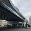 廃止予定のKK線高架。右奥から登ってくるランプは西銀座入り口、高架下は外堀通り
