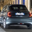 フィアット500e Giorgio Armani Collector's Edition
