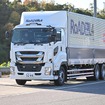 実証実験を行うUDトラックスの自動運転車両