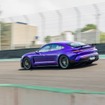 ポルシェ『タイカン ターボGT』がブラジルのインテルラゴス・サーキットでEVの最速ラップ記録を更新