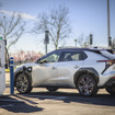 米トヨタが「EVgo」と共同の急速充電ステーションを初稼働