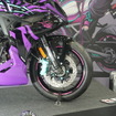 『ストリートファイター6』とコラボレーションした『GSX-8R Tuned by JURI』（大阪モーターサイクルショー2025）