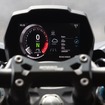 ライディングモードは「レイン」「ロード」「スポーツ」「トラック」「ライダー」の5種類を用意。
